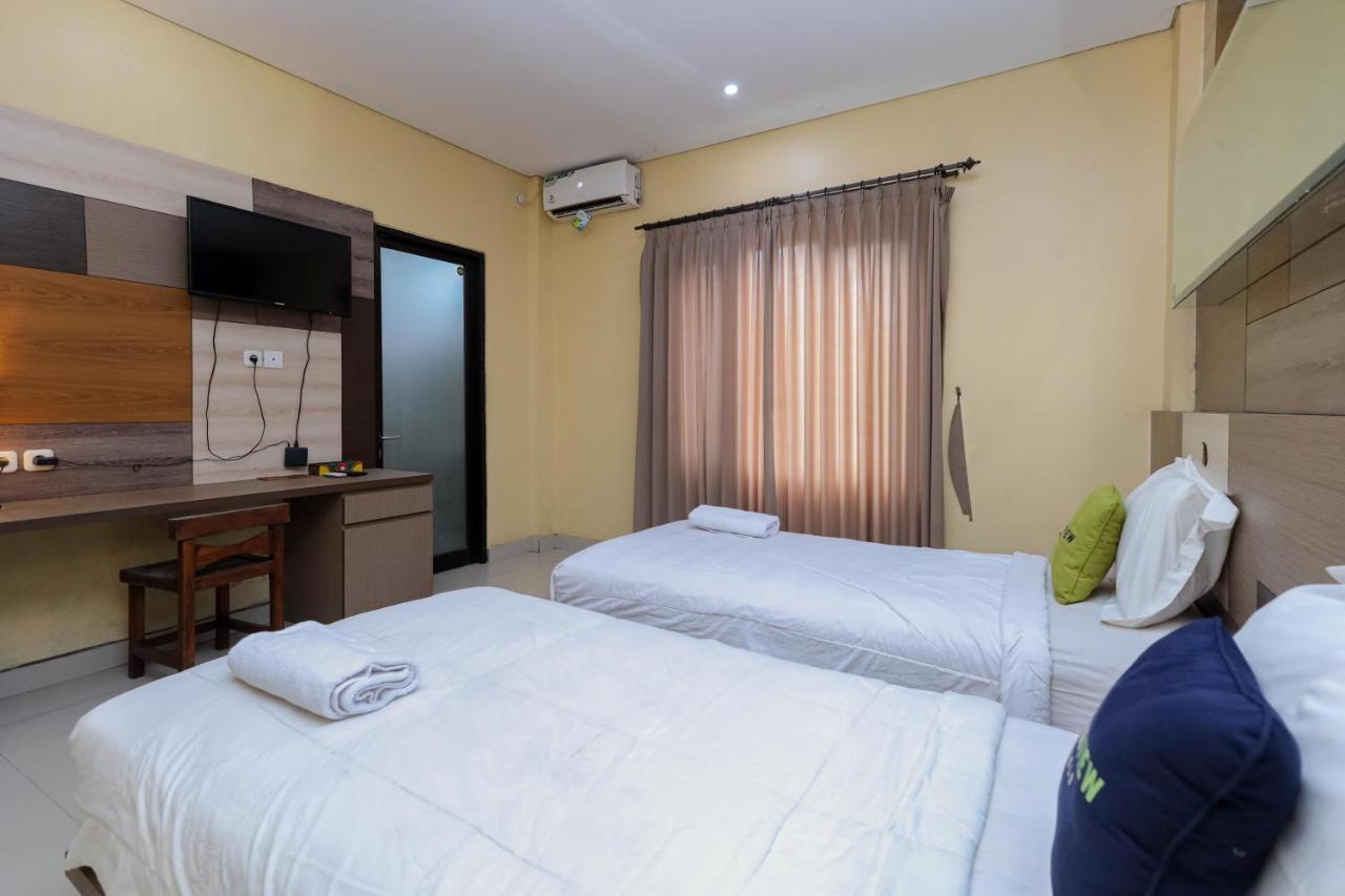 Urbanview Hotel Wg Jimbaran Bali Унгасан Экстерьер фото